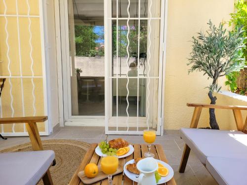 Facilities, Studio double climatise avec terrasse - Proche Tram & Centre near Le Pascalou