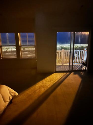 Beach House in heart of NYC in Arverne, USA