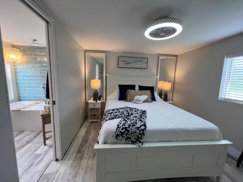 Seaside Serenity Cottage in Clark's Harbour (NS)