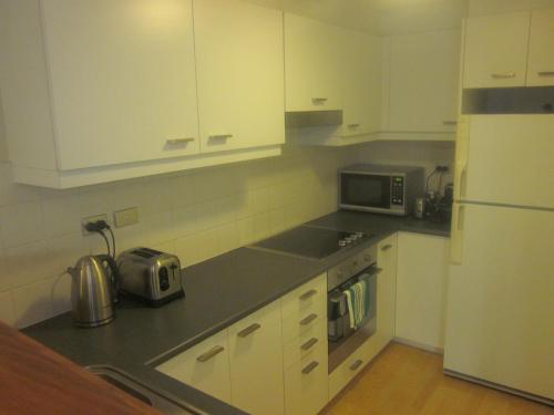 Cleveland 49 Self Catering - image 5