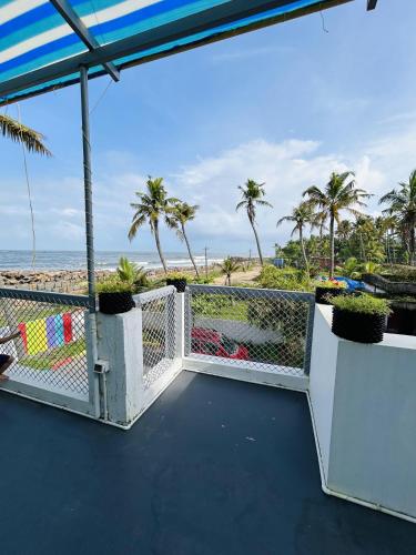 Chameleon Beach Resort, Cherai - Pallippuram