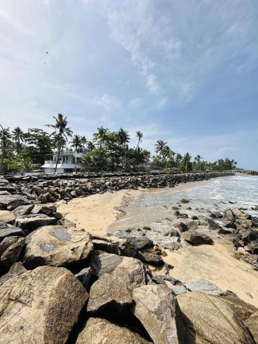 Chameleon Beach Resort, Cherai