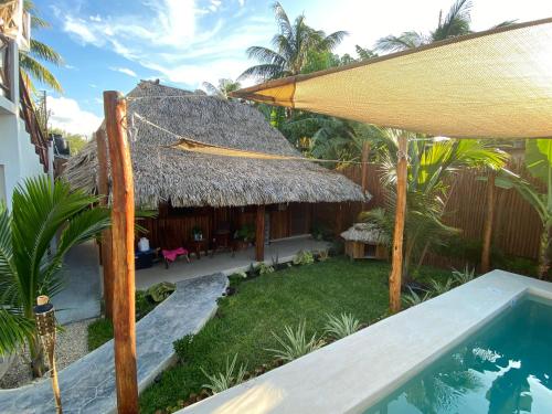 Casa Om Palapa in El Cuyo, Mexico