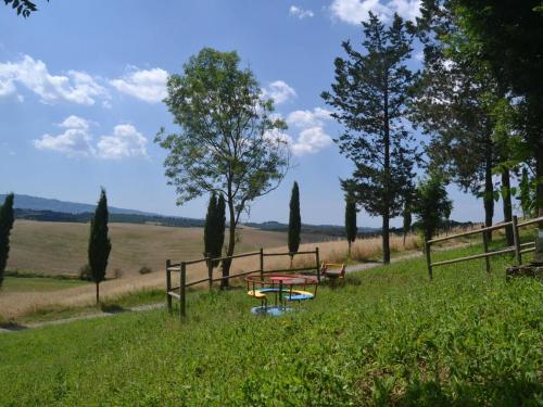 Cosy agriturismo in Toscana with outdoor swimming pool