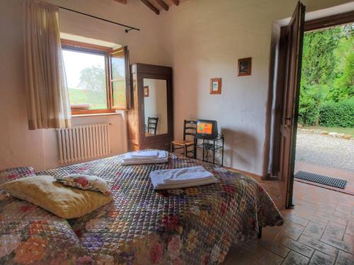 Cosy Farmhouse in Proceno with Swimming Pool