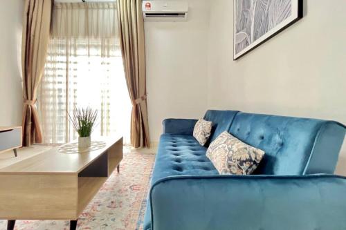 2BR Alanis Suite With Balcony