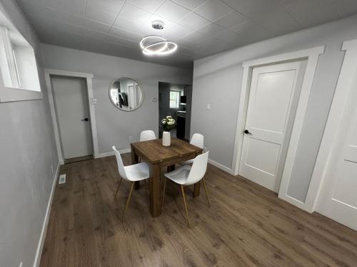 Cozy Home- Winnipeg Airport, Downtown and Polo Park photo 4