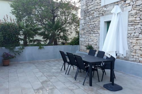 Family-friendly apartments with swimming pool Pomer Medulin - 17681 - image 5