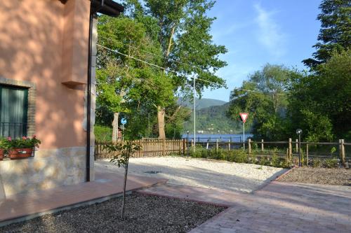 La Maga del Lago - image 5