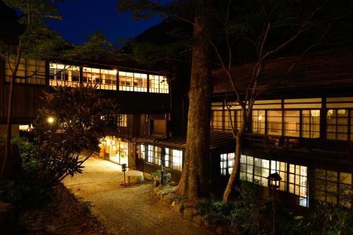 Houshi Onsen Chojukan 5