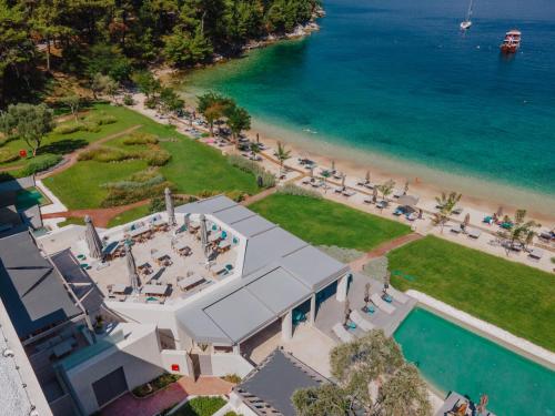Vista exterior, Vathi Cove Luxury Resort & Spa - Adults Friendly 14 plus in Komotini