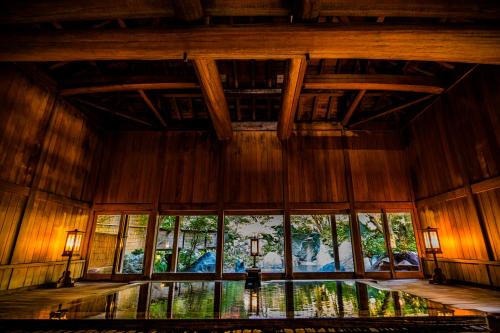 Houshi Onsen Chojyukan