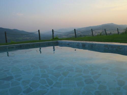 Lovely Holiday Home in Monte Colombo on Farm