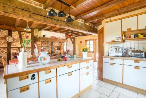La Maison du Bonheur in Saint-Martin-en-Bresse