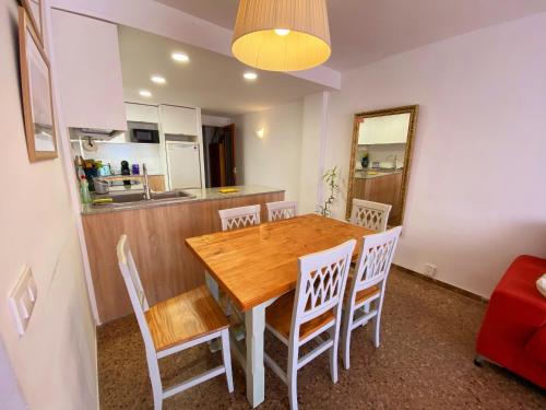 Apartamento Floral al centro de Palamós con Wi-Fi