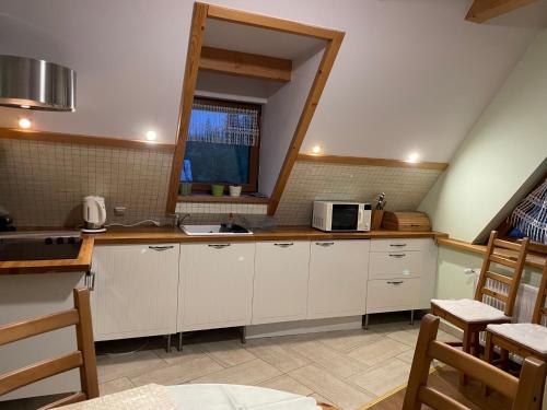 Apartment image 5