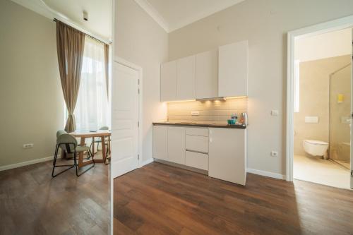 Slavija Fontana Lux Apartments 4