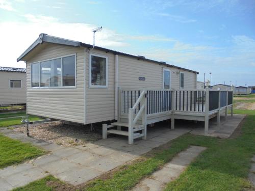 Kingfisher : Soleil:- 6 Berth, Central Heated, Close to site entrance