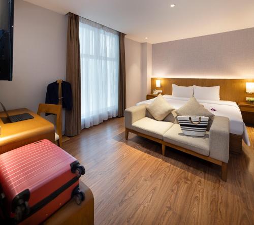 room detail thumbnail 0