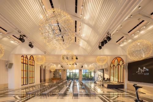 회의실/연회장, 바바 비치 클럽 후아힌 차암 럭셔리 풀 빌라 호텔 바이 스리 판와 (Baba Beach Club Hua Hin Cha Am Luxury Pool Villa Hotel by Sri Panwa) in 차암 비치프런트