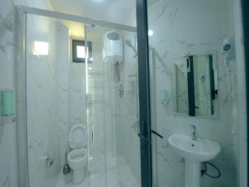 Premium class housing