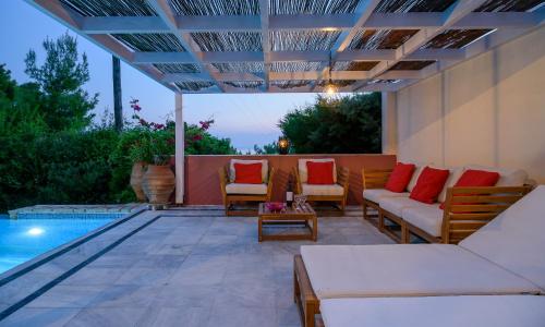  Maria Elena Villas III in Kalogria