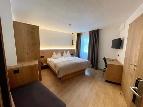 Hotel Des Alpes 4