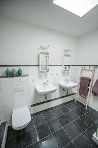 150qm LOFT, Tischtennis, Dart, Tischkicker, Hamburg (photo 3)