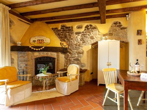 Nice apartment in Pian di sco Campiglia with sauna