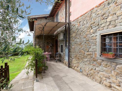 Nice apartment in Pian di sco Campiglia with sauna