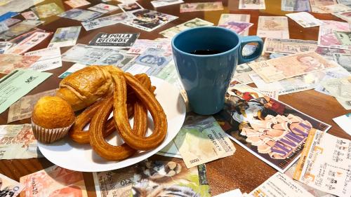 Way Hostel Madrid - image 8
