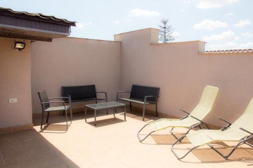 Stefy & Marie in ฟาเลซาเหนือ