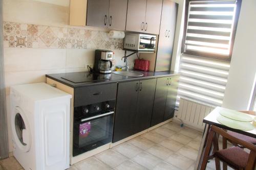 Stefy & Marie in ฟาเลซาเหนือ