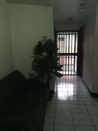 Entrance, Hotel El Dorado in Merced