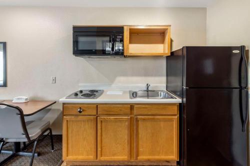 WoodSpring Suites Raleigh Garner