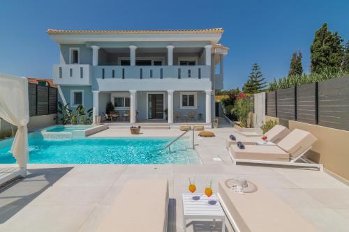 المنظر الخارجي, Fratelli Villa, with Heated Pool & Spa Whirlpool, By ThinkVilla in Chamouzas