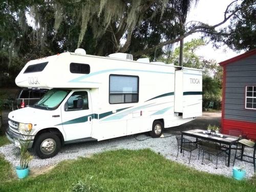 Waterfront Glamping Near Orlando in Polk City, USA