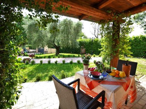 Cosy holiday home in Selci with swimming pool