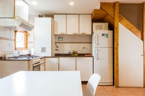 Kitchen, BOG Angostura Apartments in Villa la Angostura