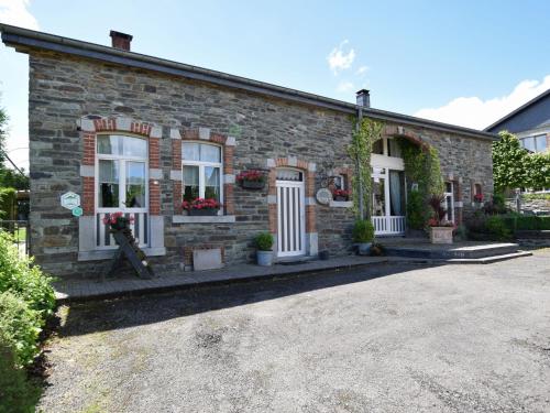 Beautiful holiday home in Belgium - Location saisonnière - Jehonville