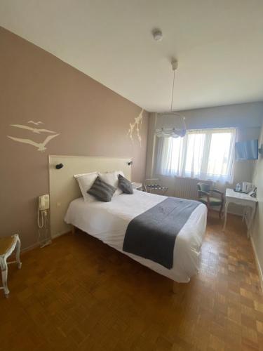 Logis L'Auberge du Gros 1