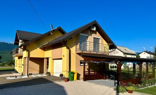  Sweet Dreams Home in Korenica