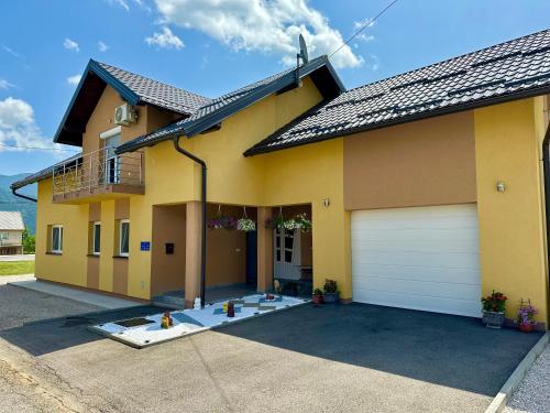  Sweet Dreams Home in Korenica