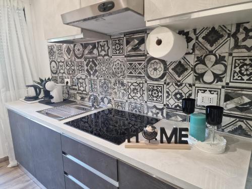 Home K&Y Elite Pineta, Рим (фото 8)