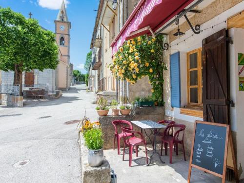 Apkārtne, Country House in Saint-Julien near Verdon Park in Saint-Julien-Du-Verdon