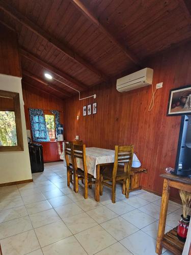 Two-Bedroom House image 4