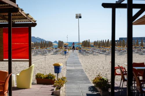 Strand, Hotel Sabbie d'Oro in Giardini Naxos
