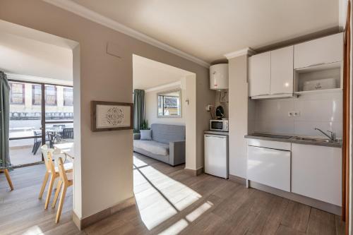 アパルタメントス アルハンブラ グラナダ 3000