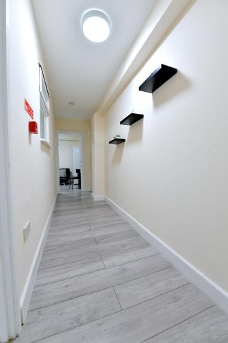 City Apartments near Seven Sisters 5