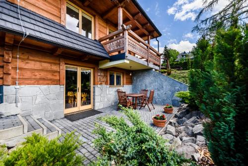 Forster House - apartament nr 1 z kominkiem i tarasem, Zakopane